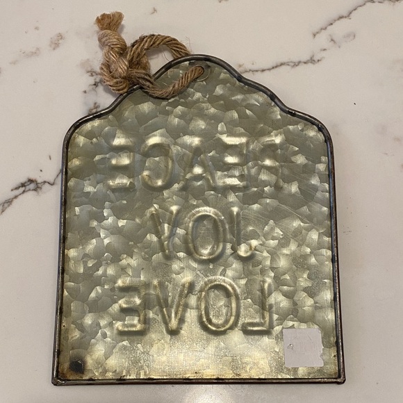 Rustic Metal Wall Hanging with Rope - Picture 4 of 7